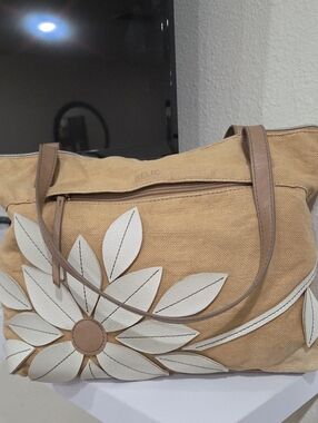 Relic Canvas Floral Tote Bag in Tan and White